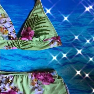 🤍 Vintage Floral Bikini 🤍